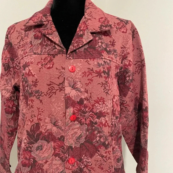 Coldwater‎ Creek Red Floral Tapestry Jacket/Shacket - Picture 5 of 9